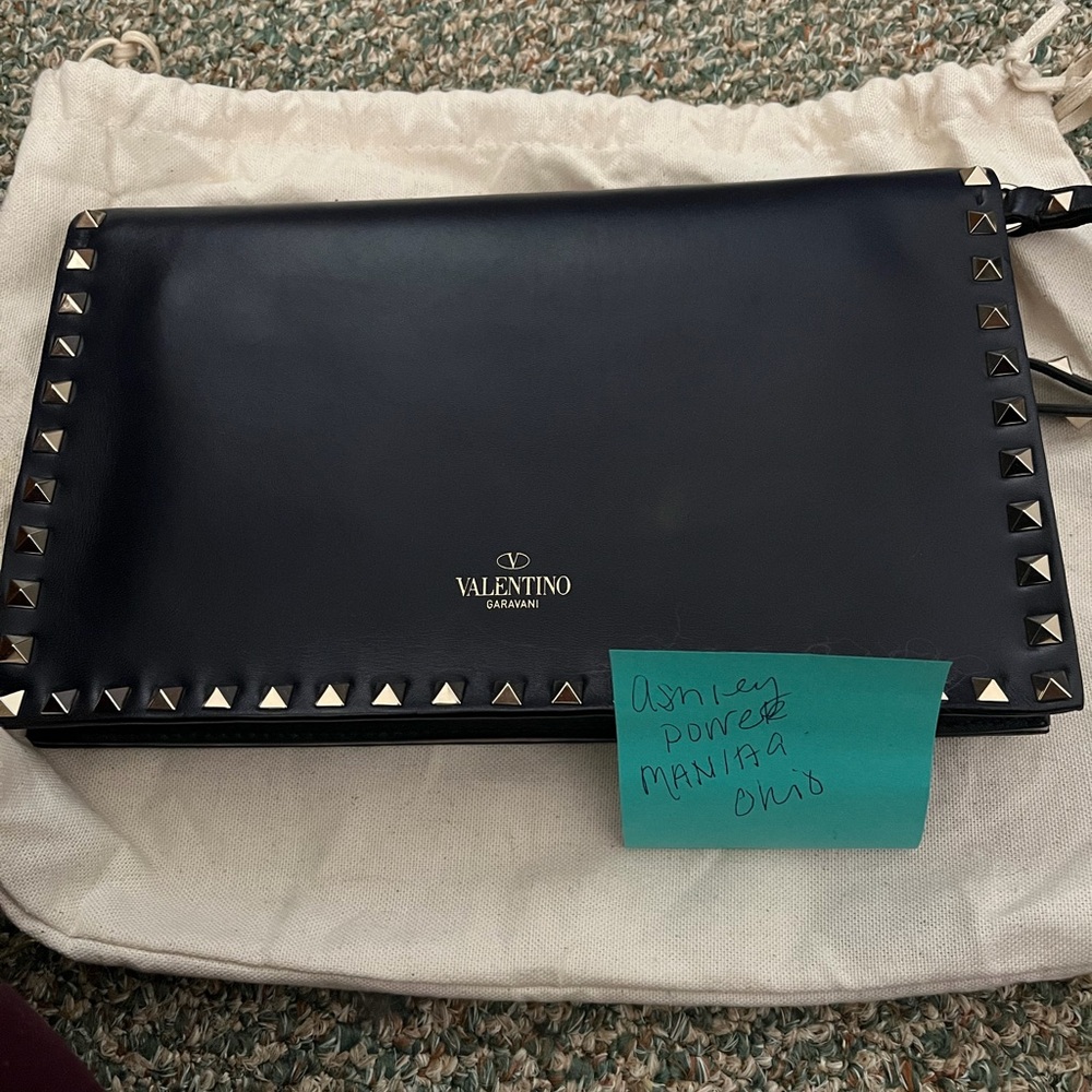 Valentino Garavani Navy rockstud Clutch